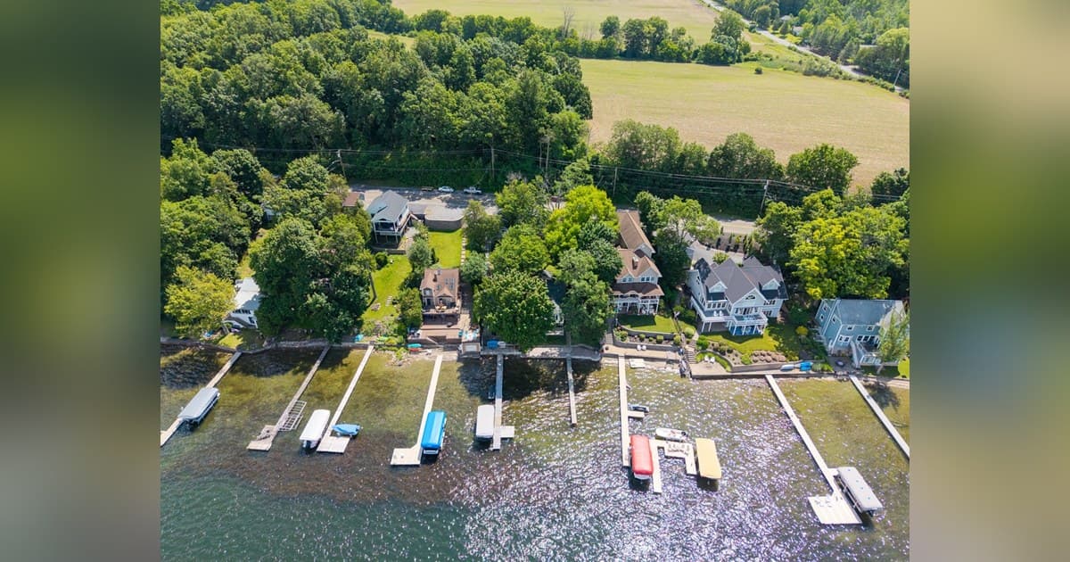 Conesus Lake Dock Removal: Why Narrow Fall Window Matters for Waterfront Owners