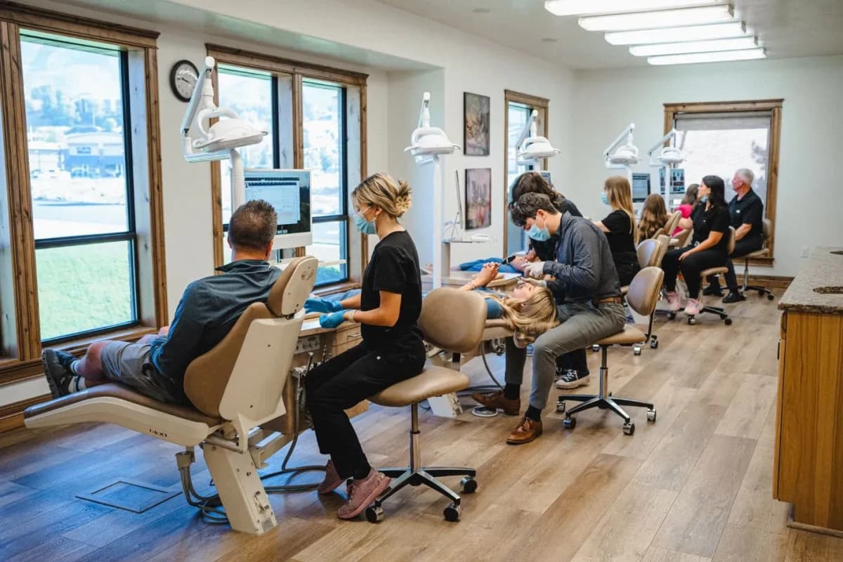 Albrechtsen & Fanelli Orthodontics Elevates Smile Transformations in South Ogden with Personalized Care and Advanced Technology