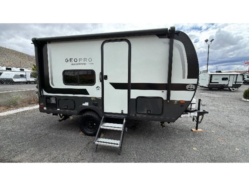 Michael Hohl RV Announces 2026 Inventory with Solar and Wi-Fi Ready Features
