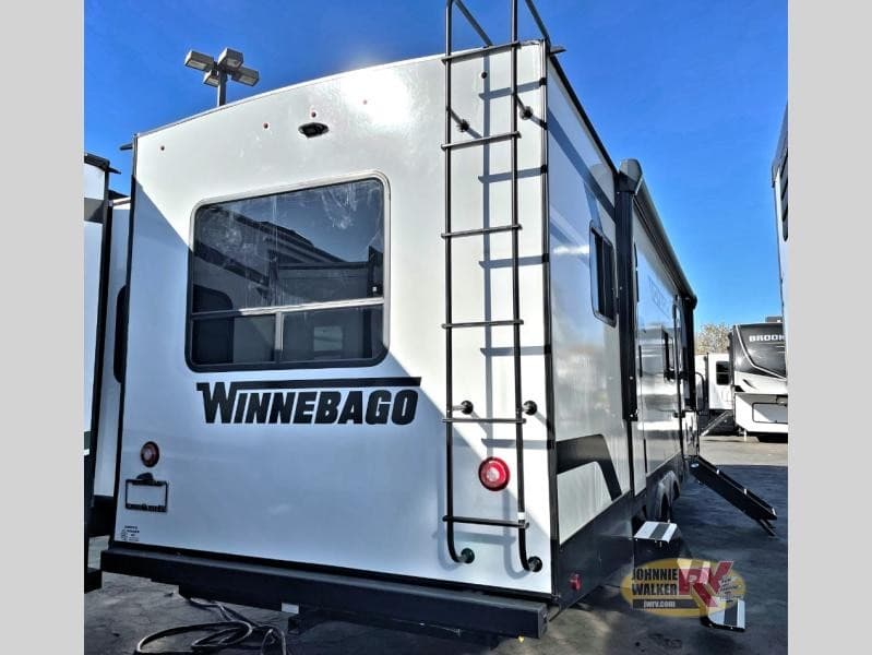 Johnnie Walker RV Expands Travel Trailer Inventory in Las Vegas, Targeting Growing Reno Demand