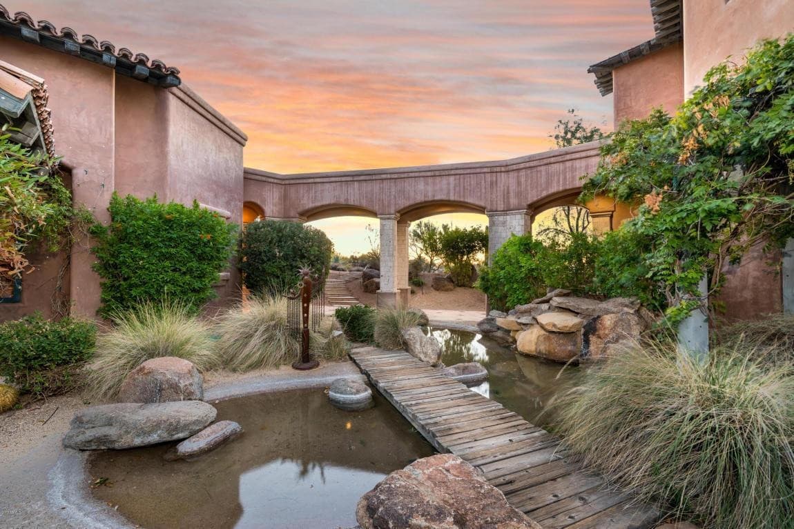 Hope House Small-Cohort Model Enables 20 Concurrent Therapies in Luxury Setting