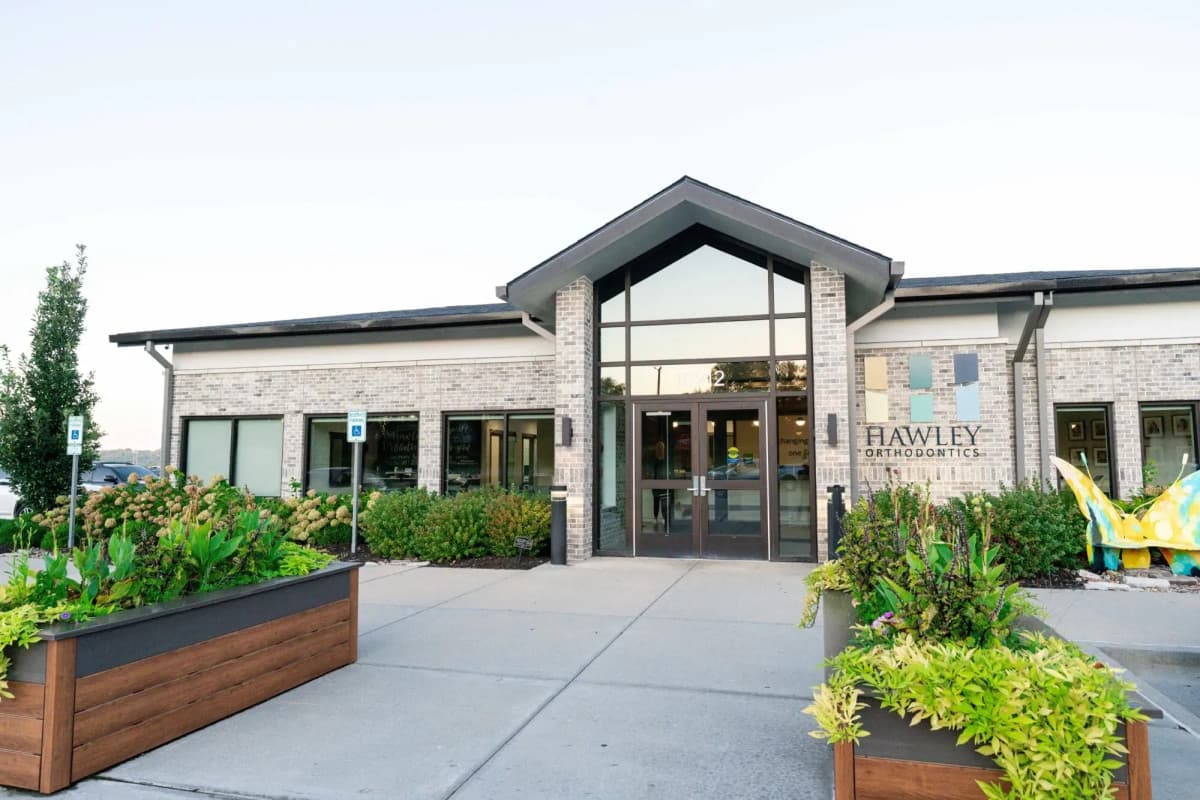 Hawley Orthodontics Brings Comprehensive Orthodontic Care to Papillion