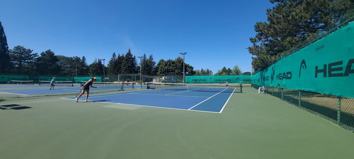 Hillcrest Tennis Camp Opens 2026 Registration for Junior and Adult Programs at North York Facility