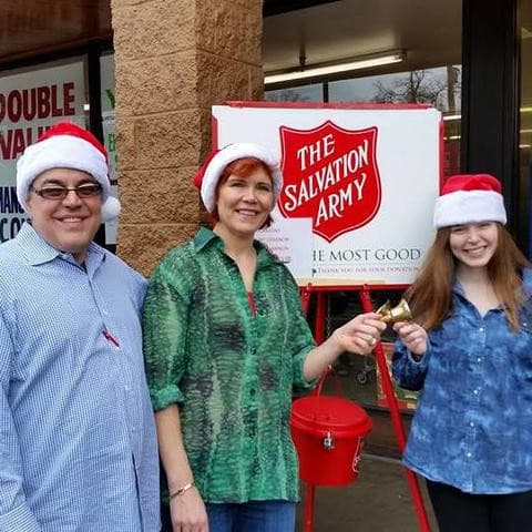 Sureway Comfort Partners with Salvation Army for Holiday Charity Campaign