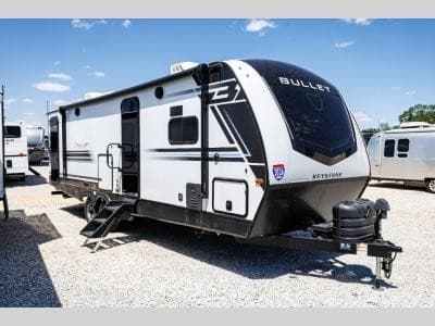 McKee RV Broadens RV Selection in Iowa With Expanded Keystone Bullet Inventory and Used Listings