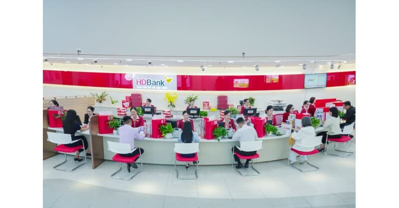 HDBank's First-Half Profit Surges 31%, Assets Cross VND1 Quadrillion