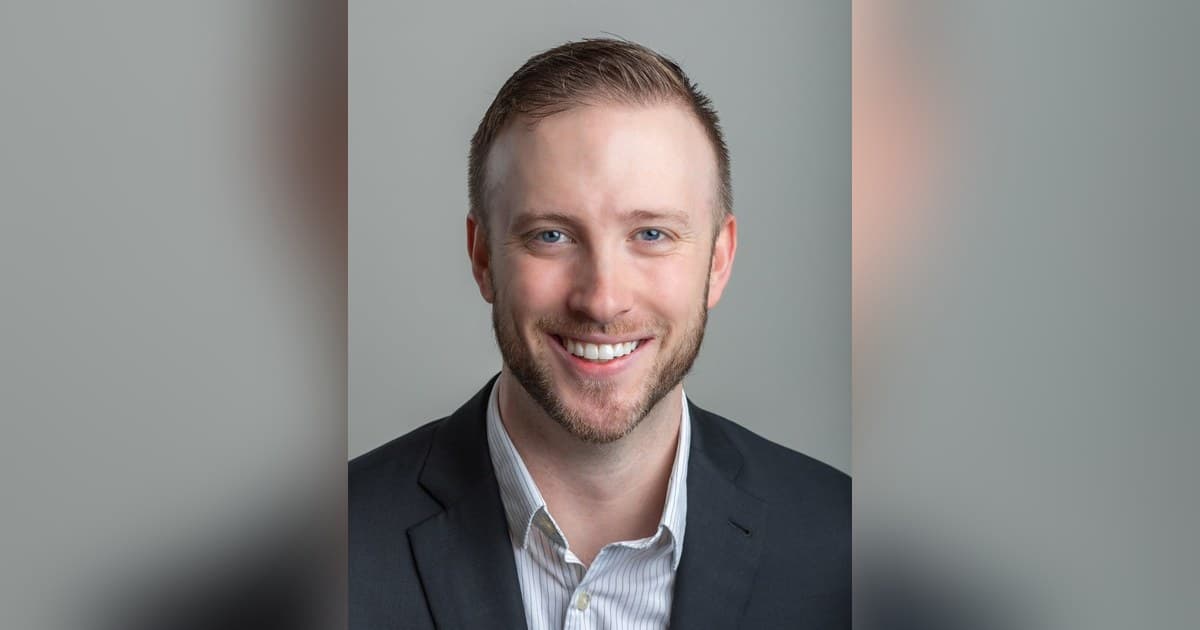 Lakeville Chiropractor Dr. Cody Rodewald Receives Palmer College 10-Under-10 Award