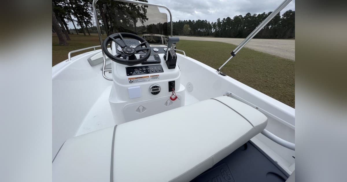 Factory Direct Marine & RV Highlights Trade-In Options and Clearance Deals for Boat and RV Buyers
